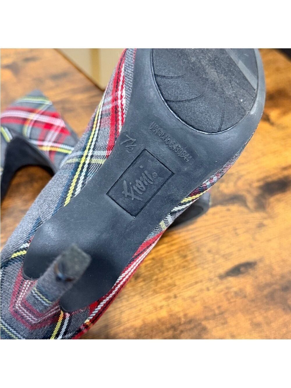Fioni Red Gray Plaid High Heel Pumps - Picture 6 of 6